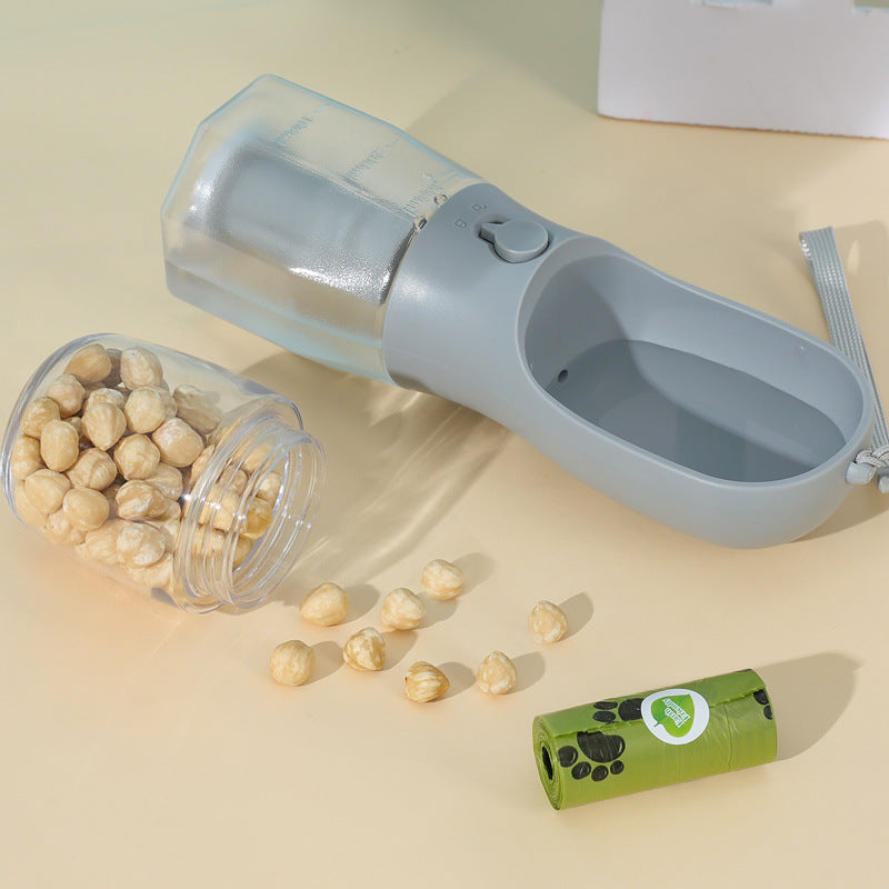 Ultimate 3-in-1 Pet Travel Cup – Hydrate, Feed & Clean Anywhere!